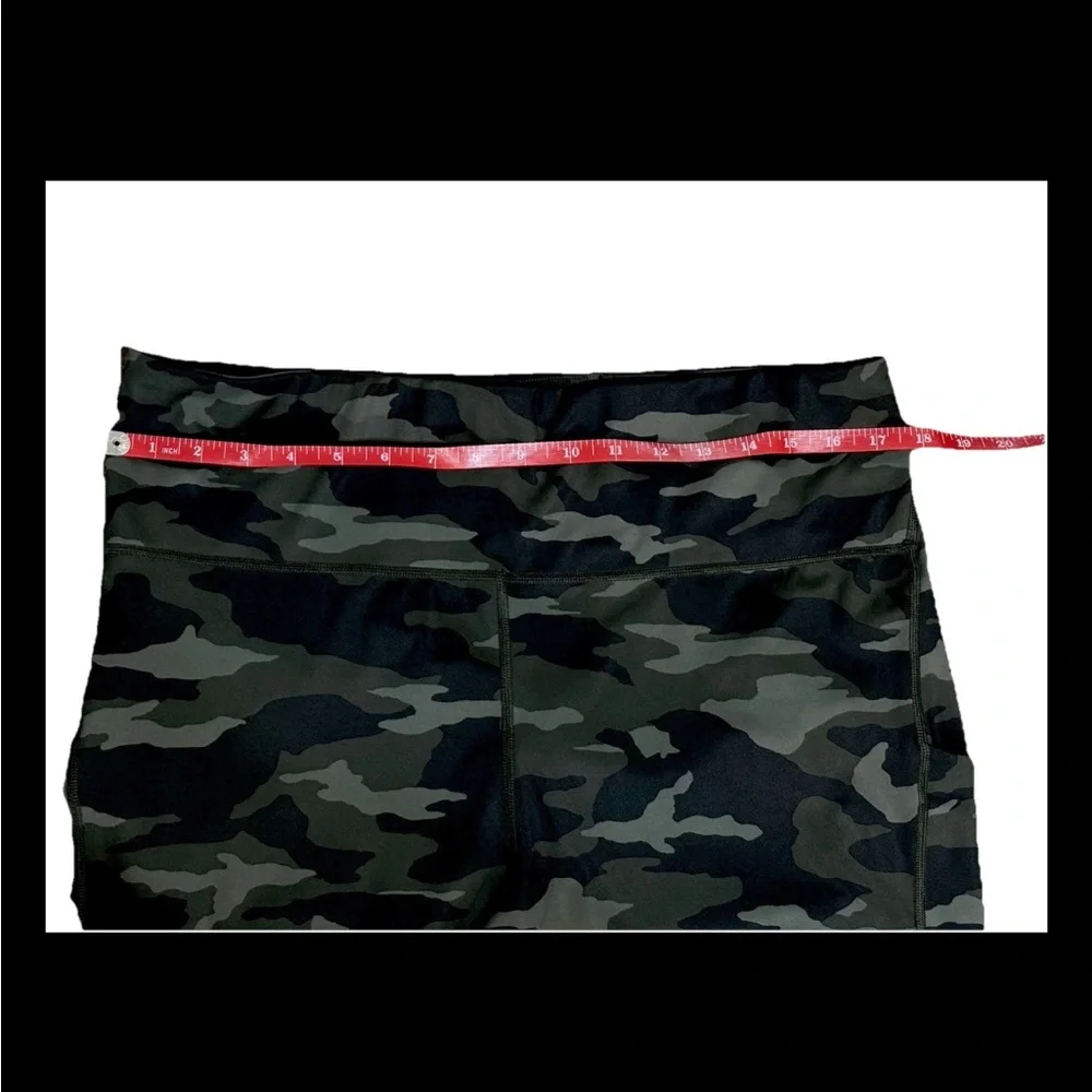 Athleta Camo Print Women's Leggings - Picture 5 of 11